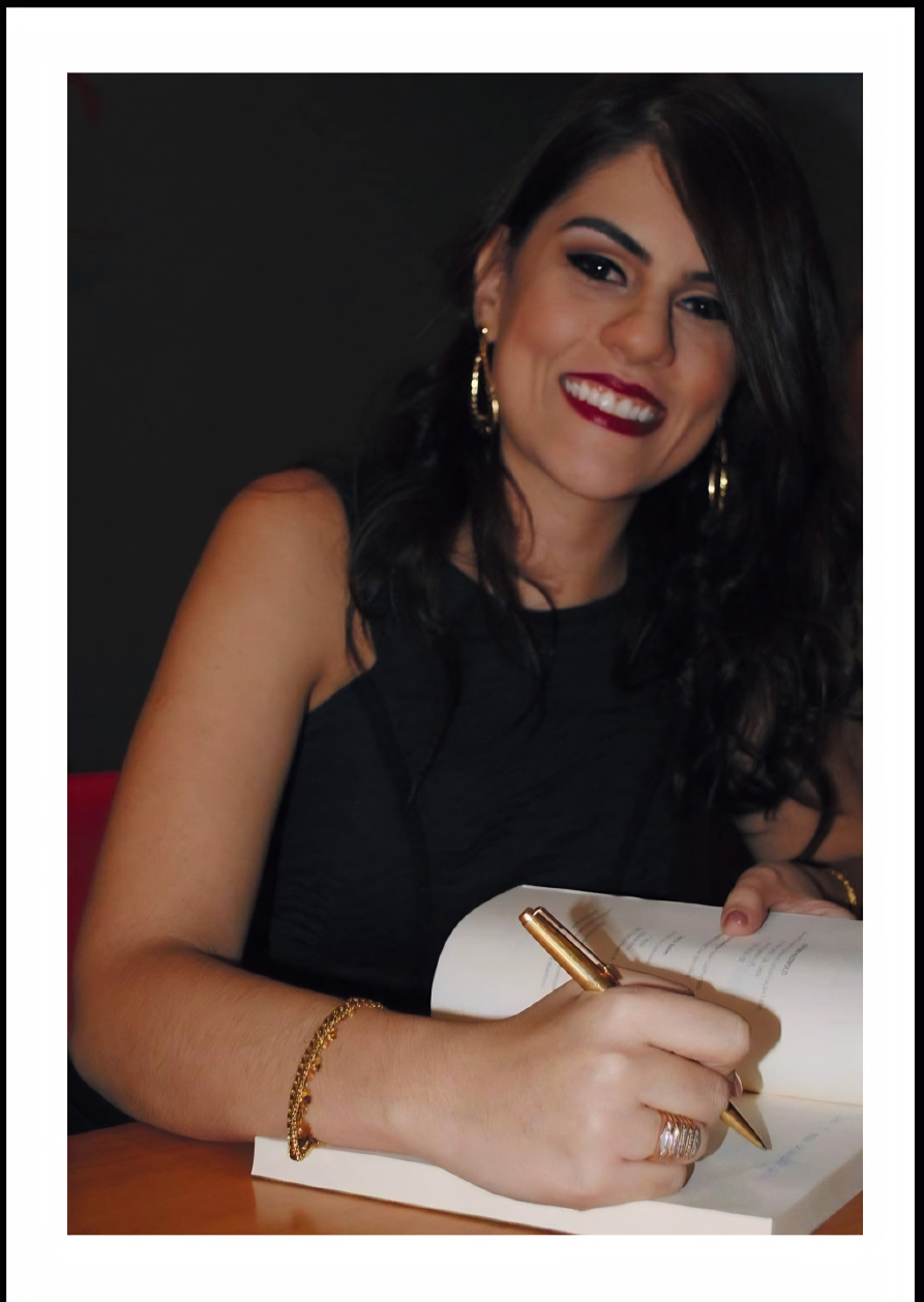 Foto da autora Ana Luisa Oliveira